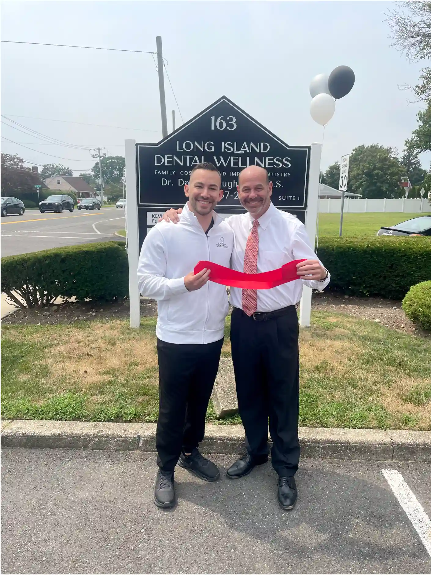 Dr. Dave Broughton and Dr. Kevin Henner at the Long Island Dental Wellness ribbon cutting